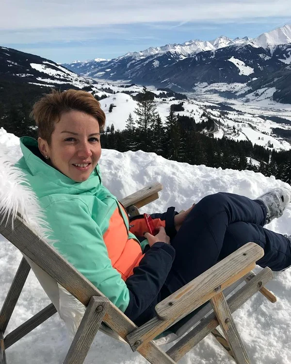 1 sabina iosub vacanta la schi la kitzbuhel austria 8 jpg jpeg