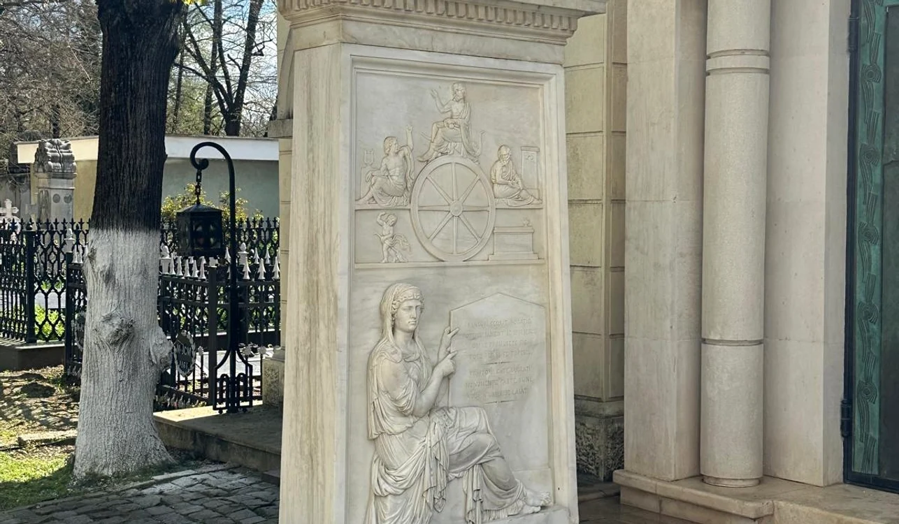 Mircea Lucescu va fi înmormântat la Cimitirul Bellu (FOTO: Click!)