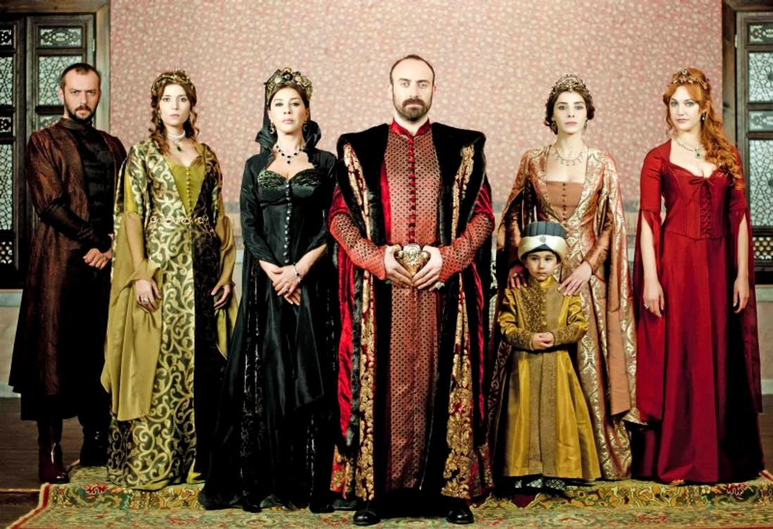 
    Serialul «Suleyman Magnificul» se bucură de un succes deosebit în rândul telespectatorilor.  