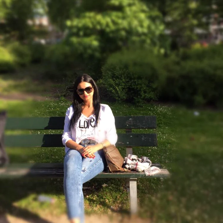 Elena a fost ucisă cu sânge rece, iar în urma morţii ei a rămas orfan un băieţel de 2 ani. FOTO Facebook
