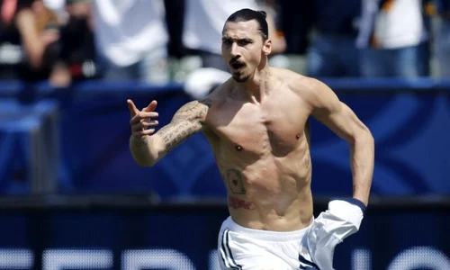 zlatan ibrahimovic a ajuns la golul 500 al carierei jpeg