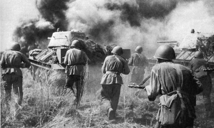 Un mit al propagandei sovietice: Kursk 1943 „cea mai mare bătălie de tancuri din istorie“ jpeg