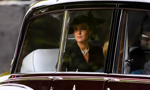 Kate înmormântare (2) jpg