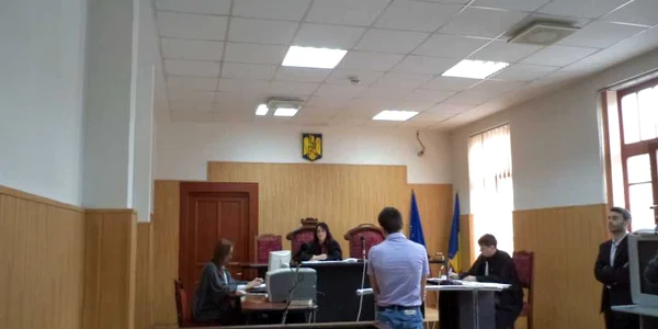 Studenţii au simulat un proces penal la Tribunalul Braşov Foto. Flavia Cistian