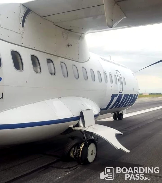Cauciucul explodat al aeronaveifoto> Boardingpass.ro