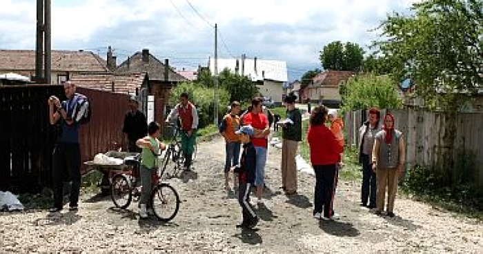 Braşov: Zărneştenii, disperaţi din cauza inundaţiilor (GALERIE FOTO)