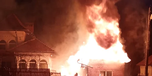 bughea de sus incendiu IPJ Arges jpeg