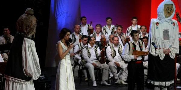 Iuliana Tudor, la ediţia din 2009 a Festivalului Naţional „Maria Tănase“ 