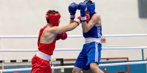 Campionatul National de Box tineret de la Bacău FOTO FRB ro jpg