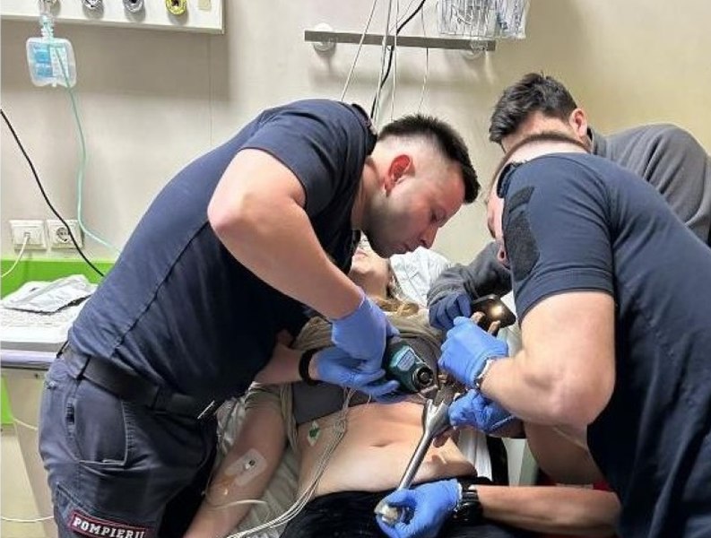 Accidente în bucătărie, de Paşte. Două femei din Iași, internate de urgență. Un ele şi-a prins degetul în blender