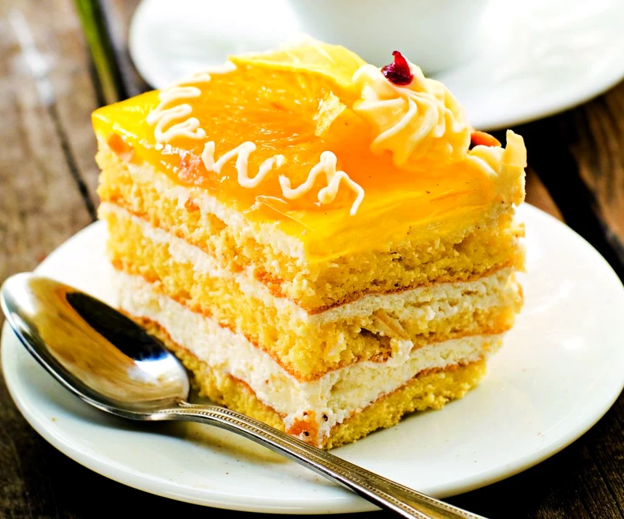 lamaita prajitura shutterstock 85633309 jpeg