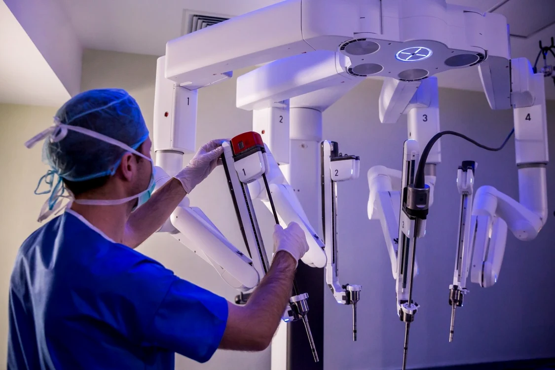 chirurgie robotica