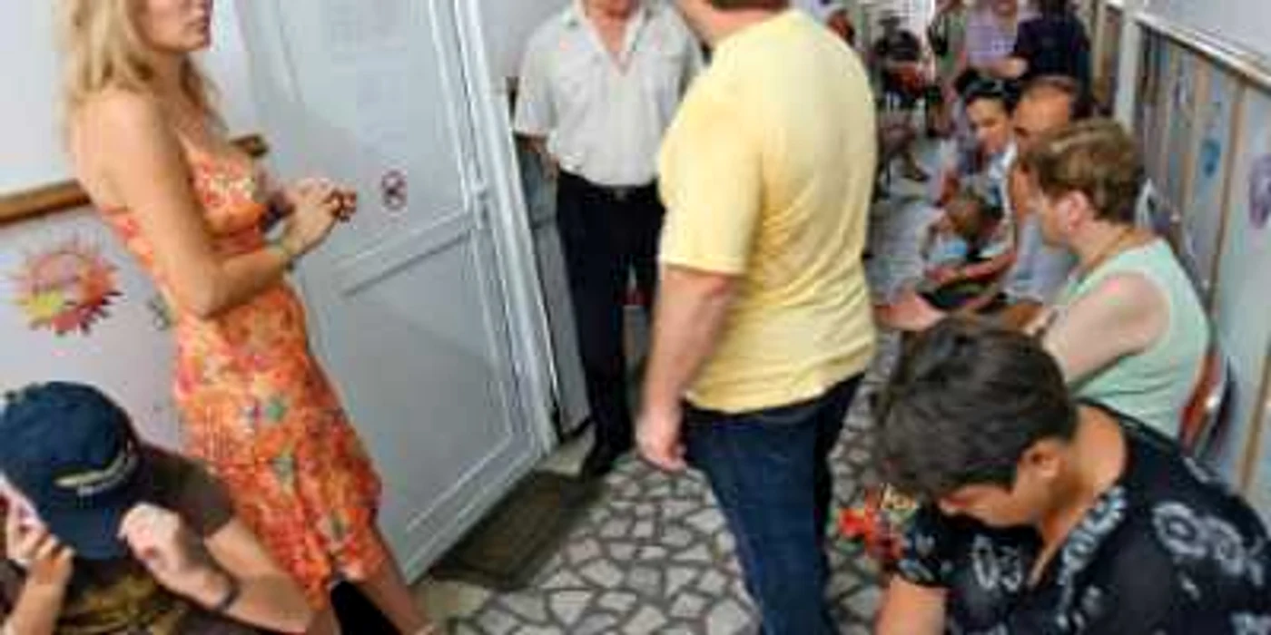 Război pro şi contra tichetelor de sănătate