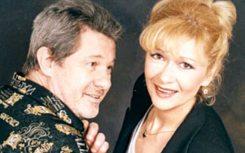 Marea iubire a lui Emil Hossu, actorul care a murit pe scenă. Ce i-a spus soției sale în ultimele clipe