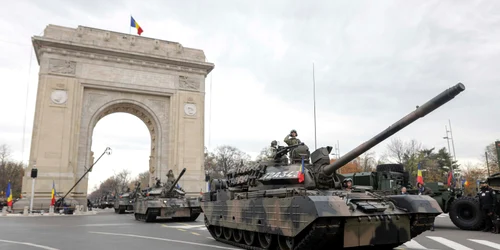 Parada militara dinin Bucuresti cu ocazia Zilei Nationale a Romaniei 1 decembrie 2023 FOTO Inquam Photos George Calin (1) jpg