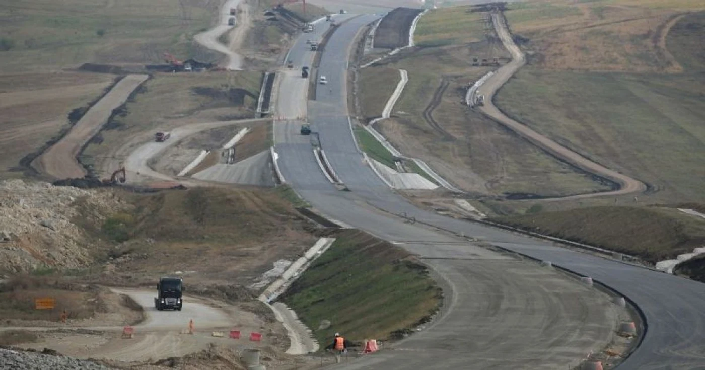 Lucrările efective la tronsonul de autostradă Ogra – Câmpia Turzii ar trebui să înceapă în luna septembrie a acestui an FOTO Adevărul