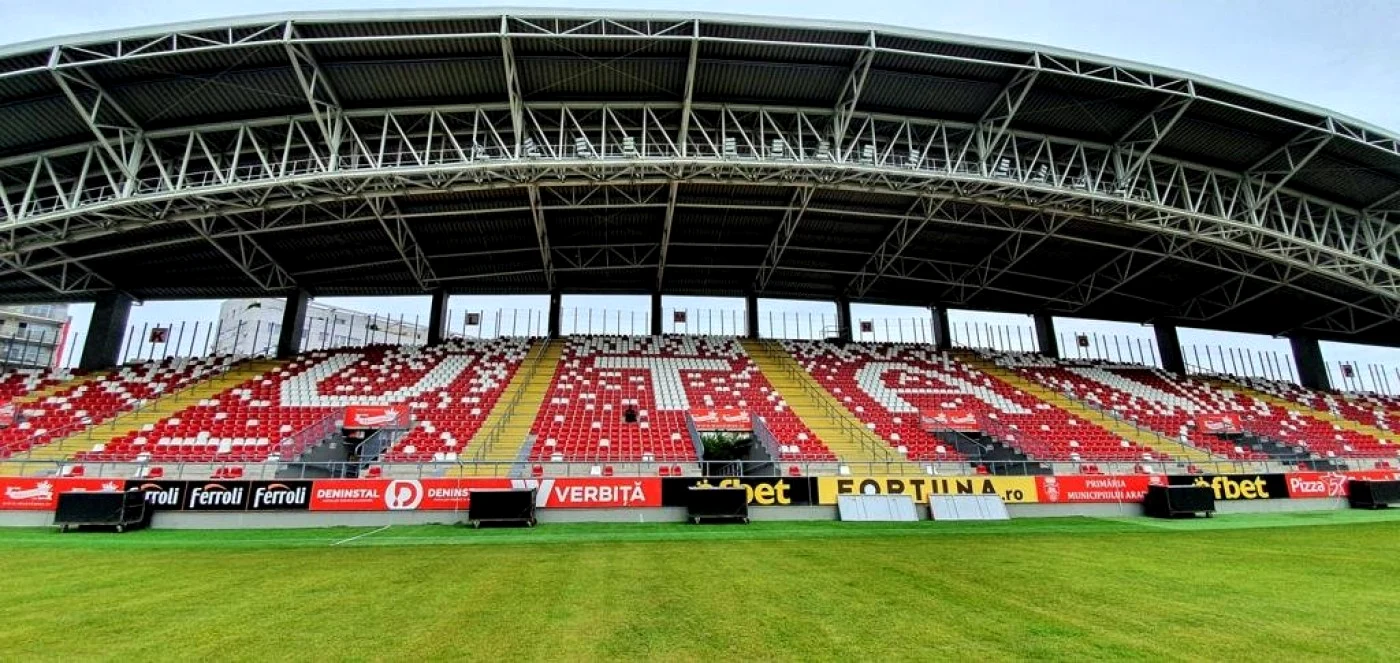Baronul Francisc Neumann în tribunele stadionului UTA