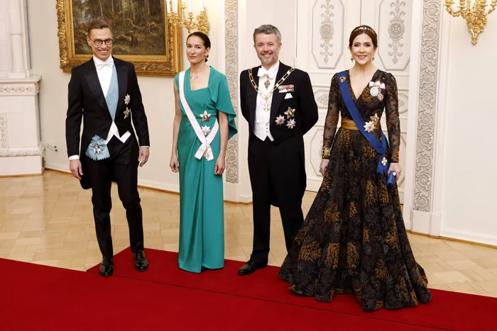 De la stânga: Alexander Stubb, soția Suzanne Innes-Stubb, cu Regele și Regina Danemarcei