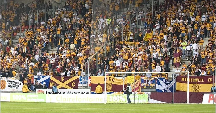 FOTBAL: Motherwell vinde bilete în avionul echipei pentru 489 de lire sterline