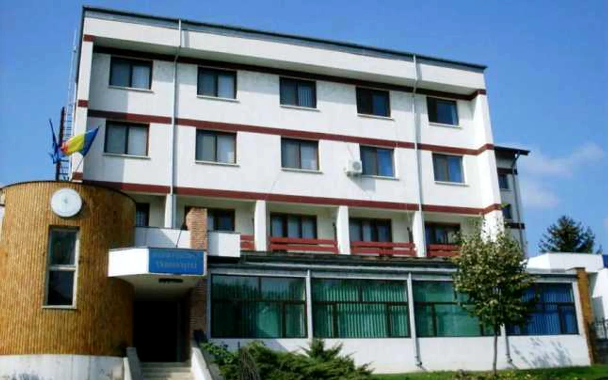 Dosarele vor fi predate Secretarului Eparhial, înainte de termenul de candidare
