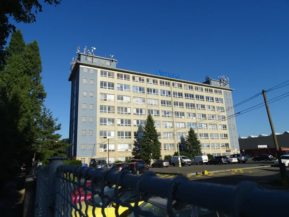 Cehii de la Tesla renunță la megaproiectul de la Brăila