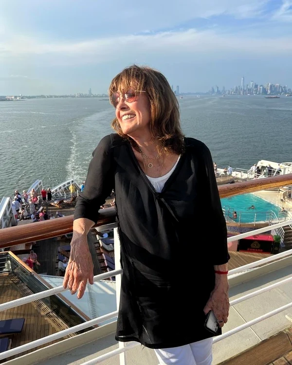 Linda Gray (2) jpg