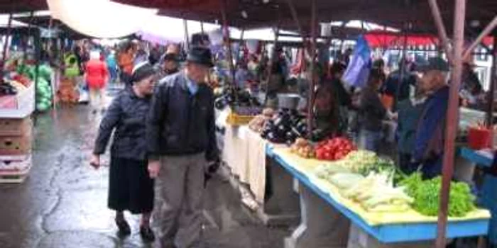 Târgu-Mureş: Cumpărături cu iz de toamnă
