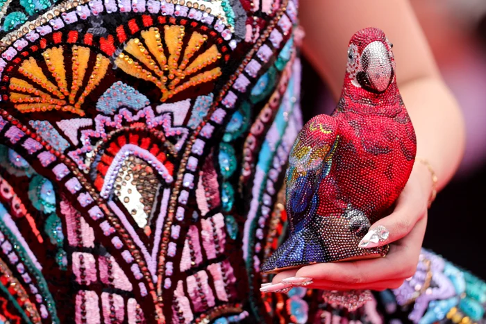 Genata-papagal, creată de Judith Leiber (Foto: Profimedia)