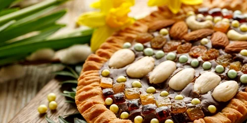 Prajitura poloneza  Sursa foto shutterstock 1935242111 jpg