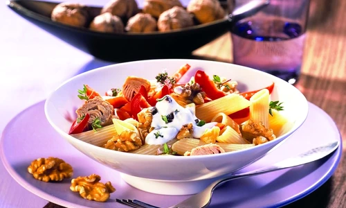 salata de paste cu ton jpeg