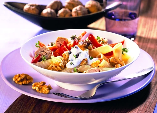 salata de paste cu ton jpeg