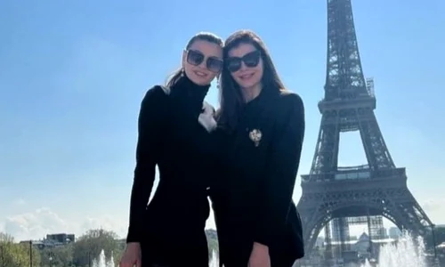 1 surorile ramona gabor si monica gabor la paris cu mr pink 1 jpg jpeg