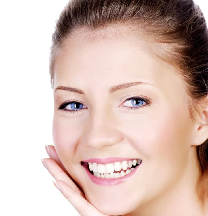 Produsele cosmetice din ingrediente naturale te ajută să ai un ten curat şi sănătos