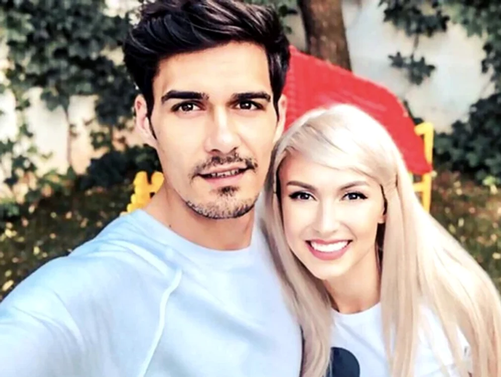 Andreea Bălan şi George Burcea png