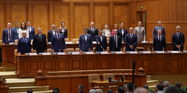 Motiuni de cenzură guvern bolojan FOTO Inquam Photos George Călin 2025 09 07 1674 jpg