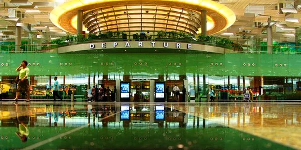 Aeroportul Internaţional Singapore Changi (SIN)