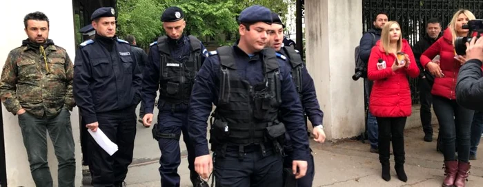 Reprezentanţii poliţiştilor propun să amortizeze deficitul de personal cu ajutorul jandarmilor
