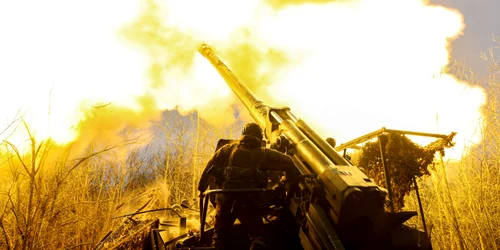 Unități ruse de artilerie în Belgorod FOTO profimedia jpg