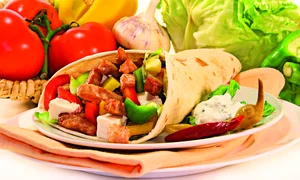 salata de curcan in lipie jpeg