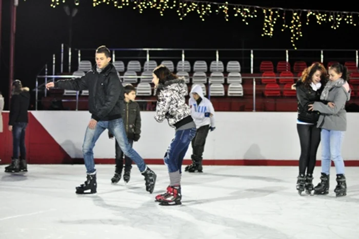 Patinoarul din Piatra Neamț