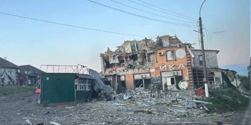 Hotel din Kursk lovit de o rachetă ucraineană Foto X jpg