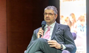 Robert Uzuna, Vicepresedinte Corporate Affairs Ursus Breweries  jpeg