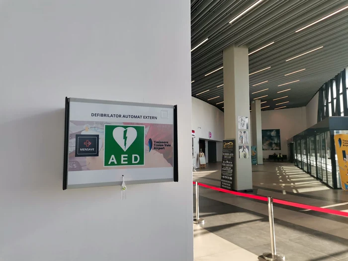 Defibrilator semiatomat pe Aeroportul Timișoara FOTO Ștefan Both