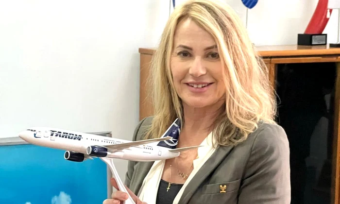 Nadia și Tarom jpg