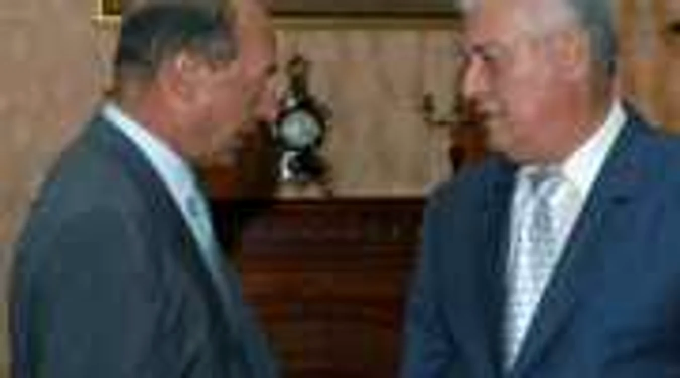 Vladimir Voronin ştie că Traian Băsescu este singurul interlocutor cu care îşi poate negocia viitorul.
