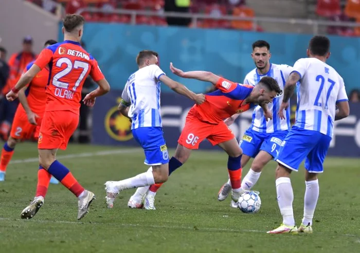 FCSB și Universitatea Craiova se vor întâlni peste 10 zile (FOTO: Sportpictures)
