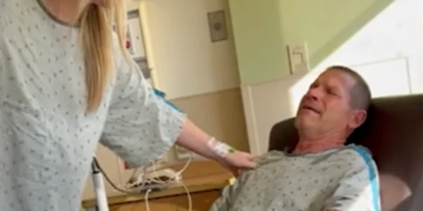 Fiica i a donat tatălui un rinichi ca donator anonim FOTO Captură Video png