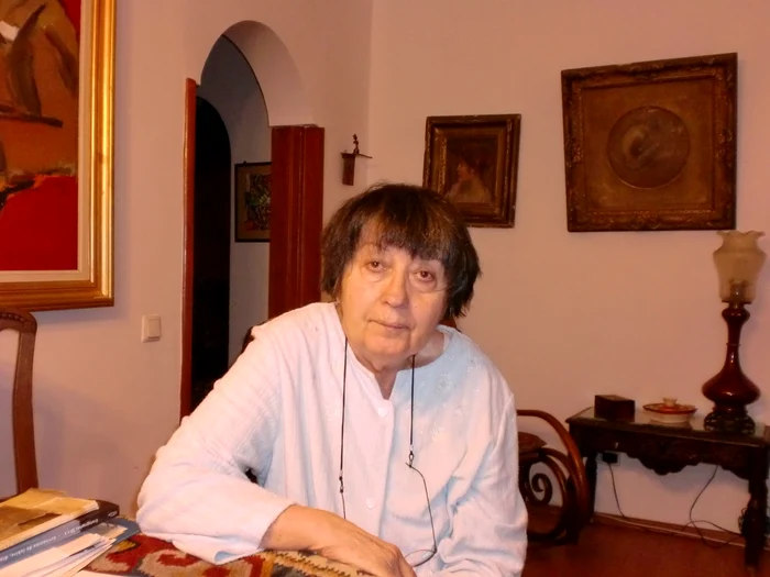 Deschiderea plicului şi eul privat interviu cu Antoaneta TĂNĂSESCU jpeg