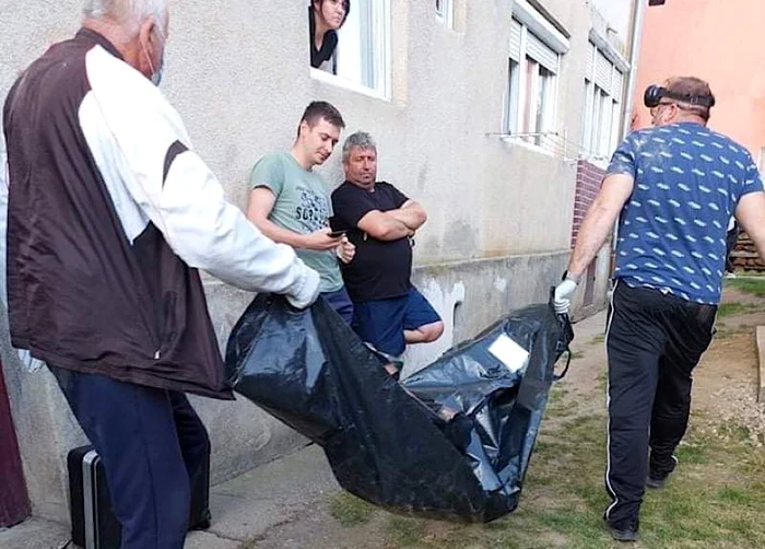 Schelet uman descoperit în beciul unui bloc din Bihor