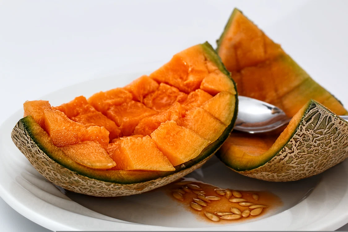Pepenele cantaloupe are un pH aproape neutru / foto: Pixabay